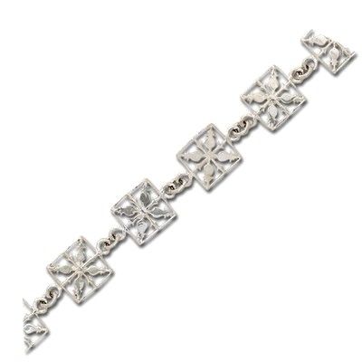 Sterling Silver 12MM Hawaiian Pineapple Quilt Design Bracelet (L)